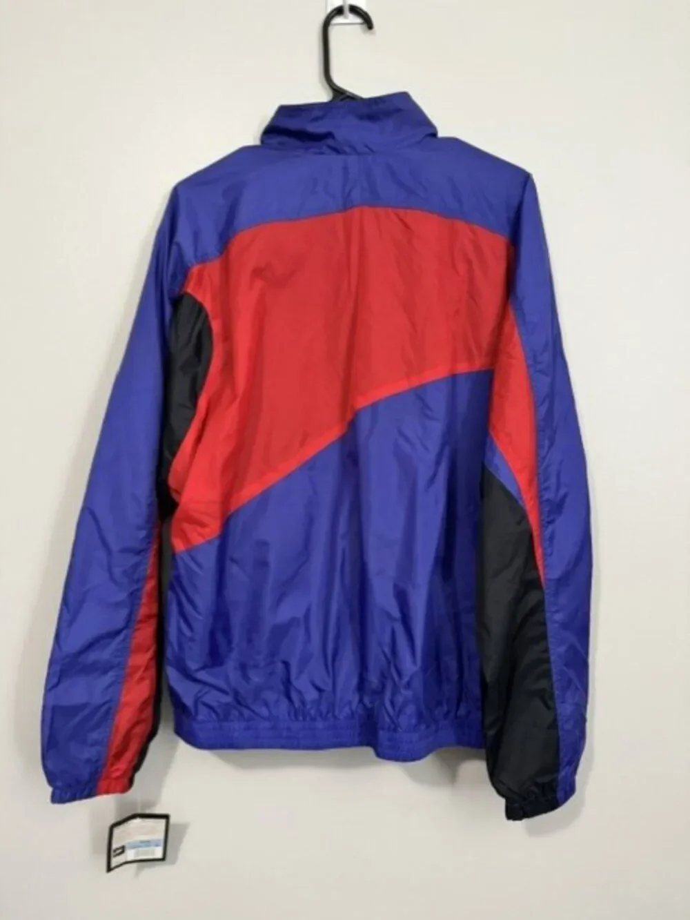 Men's Nike Long Sleeve Rain Jacket w Pockets Color Red/Black/Blue Size Medium